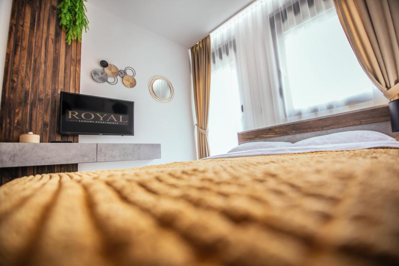 Royal Luxury Apartment Vârşeţ Exterior foto